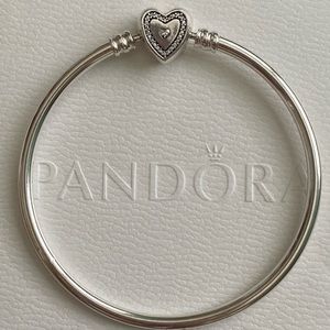 Retired Pandora Bangle 6.7”